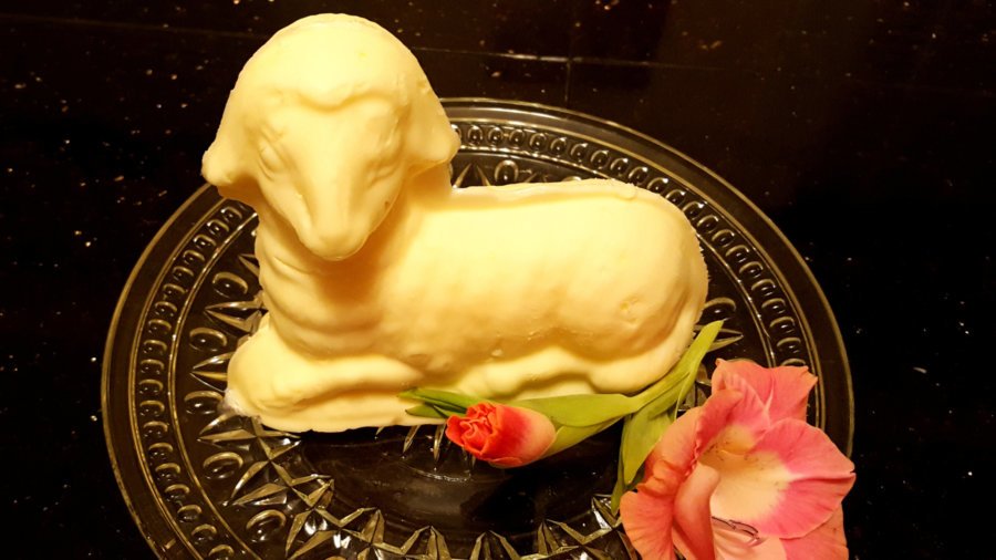 Butter Lamb For Pascha (Easter)